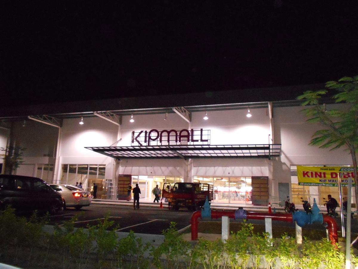 S8 Boutique Hotel Near Klia 1 & Klia 2 Sepang Exterior foto